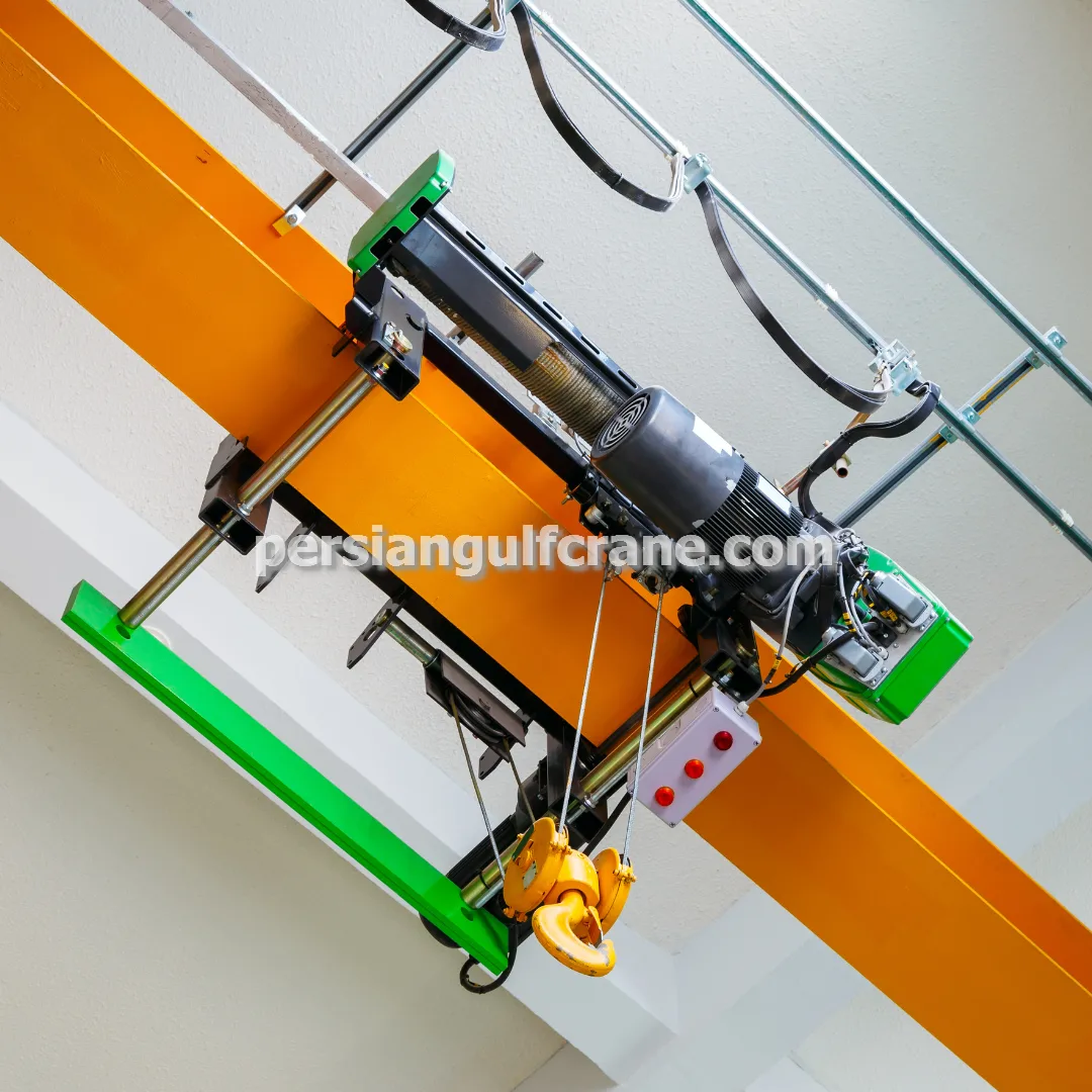 ساخت جرثقیل سقفی برای کارخانه های فولاد در ایران